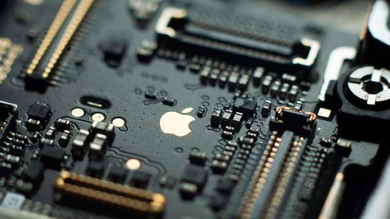 iPhone &ldquo;для рахметов&ldquo; вместо оригинала продали астанчанину: как не попасться на уловки