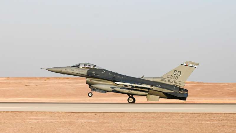 Источник: США атаковали линию соприкосновения сирийской армии и курдов