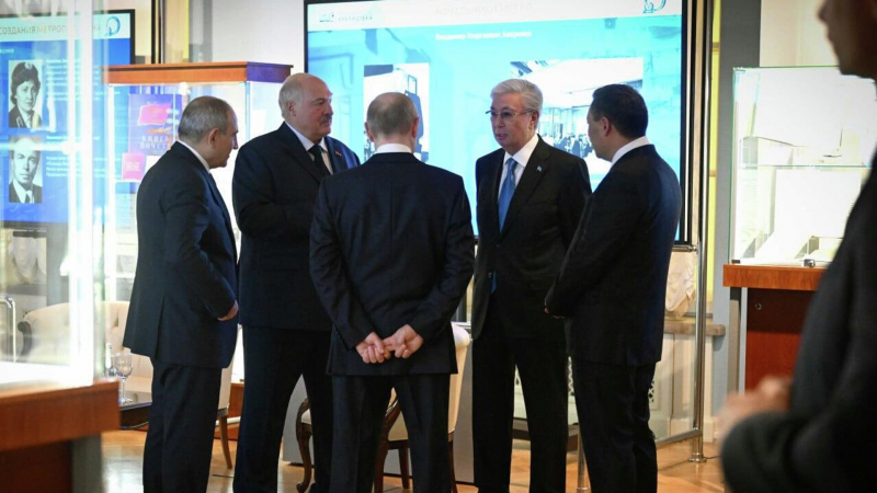 Лидеры стран ЕАЭС рассмотрели задачи Союза в 2026 году