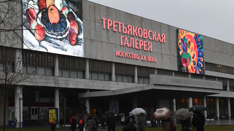 Первая за 34 года выставка казахстанских художников открылась в Москве в Третьяковке