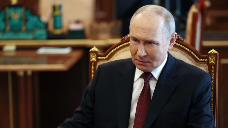 Путин объявил Пасхальное перемирие