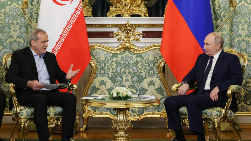 Путин ратифицировал договор о всеобъемлющем партнерстве России с Ираном