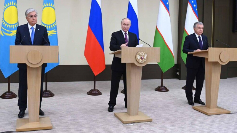 Токаев подчеркнул значимость газового проекта Россия - Казахстан - Узбекистан