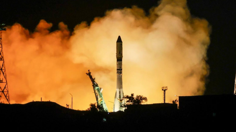 В РФ завершают изготовление системы управления для ракеты "Союз-5" для запуска с Байконура