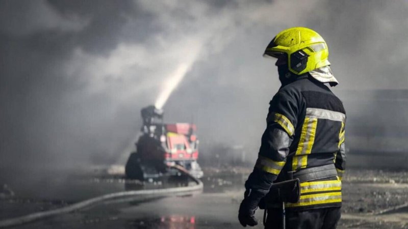 В Киеве прогремели взрывы, сообщили СМИ