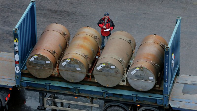 Песков ответил на вопрос об ограничении экспорта стратегического сырья